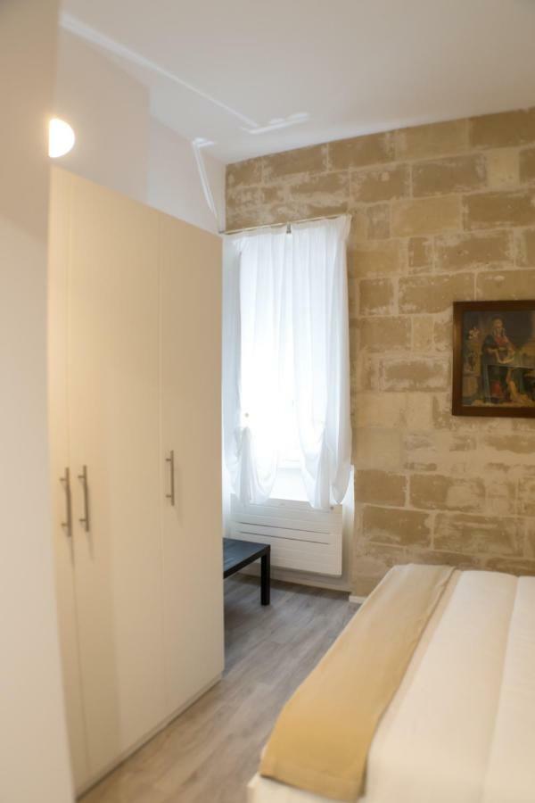 Sulla Roccia Dei Sassi Villa Matera Luaran gambar