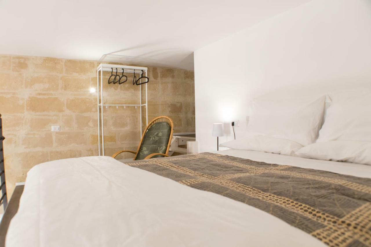Sulla Roccia Dei Sassi Villa Matera Luaran gambar